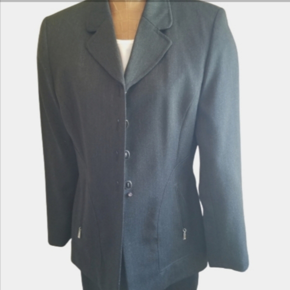 Back-to-the-Office, Blazer with Skirt - Picture 3 of 12